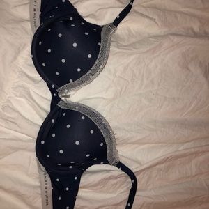 Polkadot bra